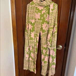 Vici Green and Pink Floral Pants